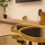 Golden - Private Parking *
