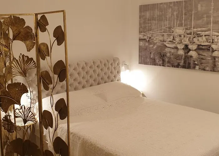 Golden - Private Parking Appartement *